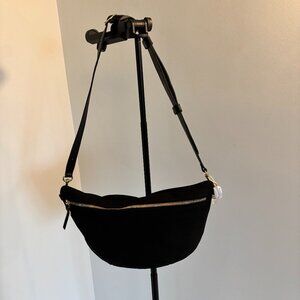 Clare V. Grande Fanny